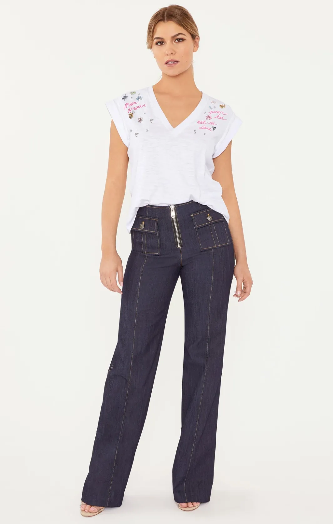 Tees & Pullovers<Cinq à Sept Ditsy Floral Vneck Bella Tee WhiteMulti