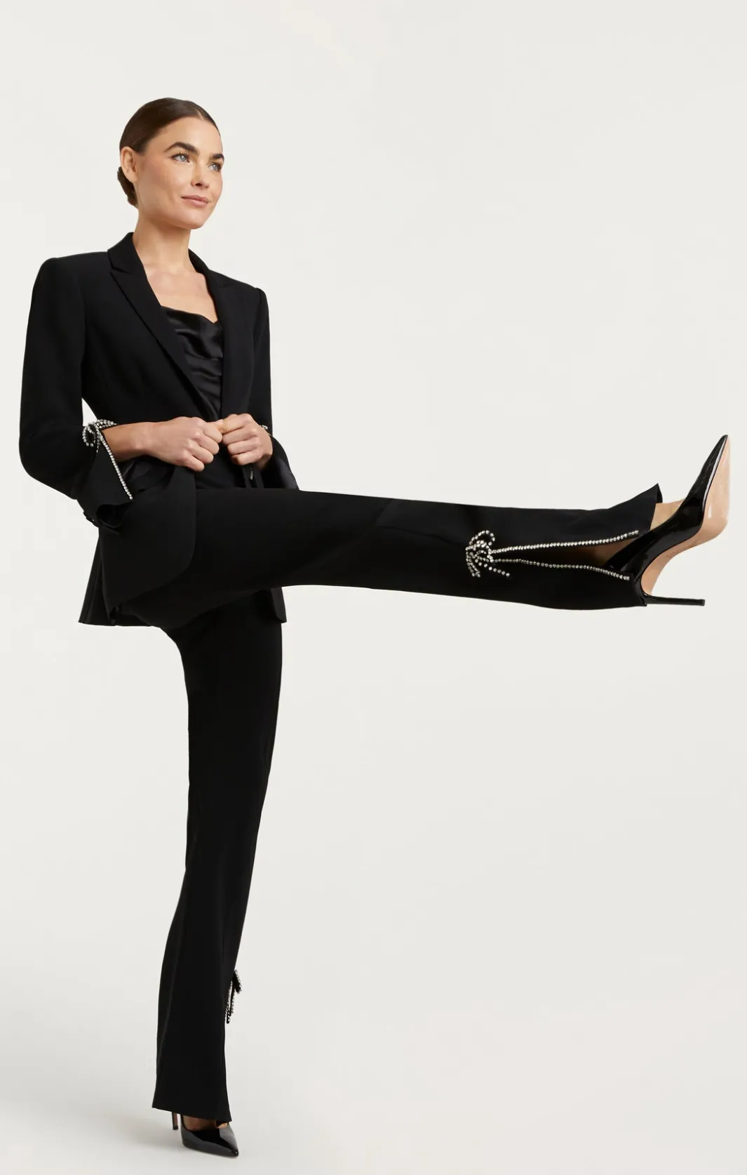 Jackets<Cinq à Sept Rhinestone Bow Cheyenne Blazer Black