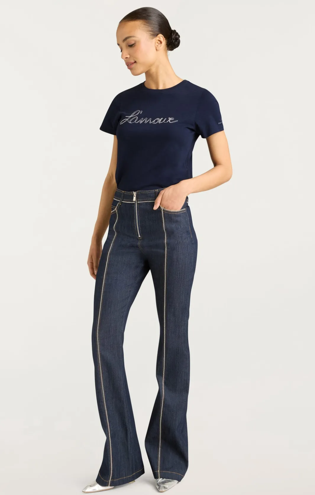 Tees & Pullovers<Cinq à Sept Silver Chain L'amour Shrunken Tee Navy/white